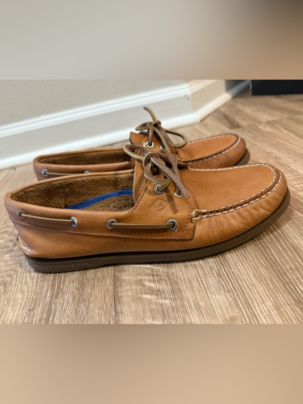 Sperry Classic Tan Leather Boat Shoes